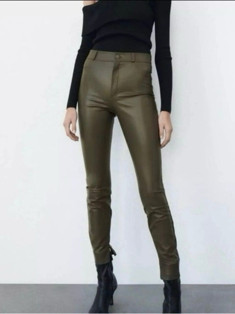 Zara Women's Olive Faux Leather Slim Pants